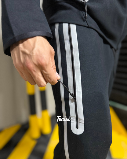 Nike Tech Fleece Tracksuit Reflective "Black”