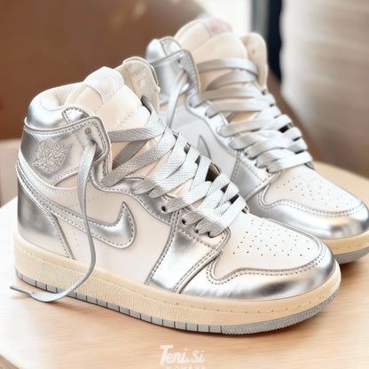 Nike Jordan 1 High x Tenisi “Silver”