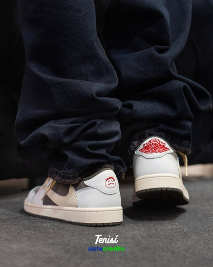 Air Jordan 1 x Travis Scott  Mocha Reverse