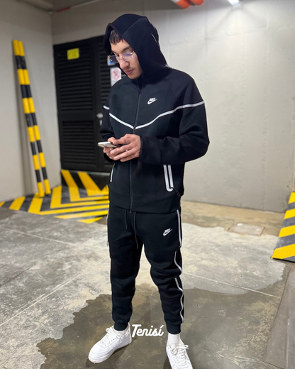 Nike Tech Fleece Tracksuit Reflective "Black”