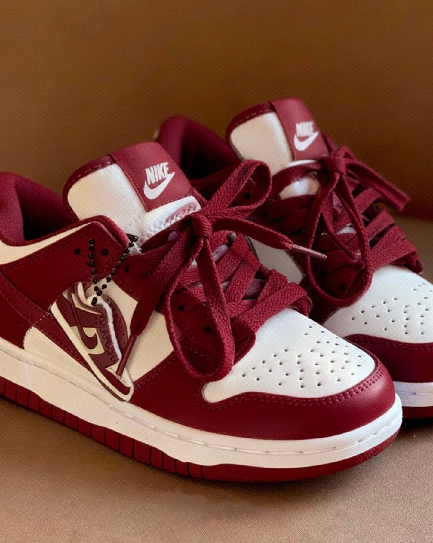 Nike Dunk Low x Tenisi “Burgandy”