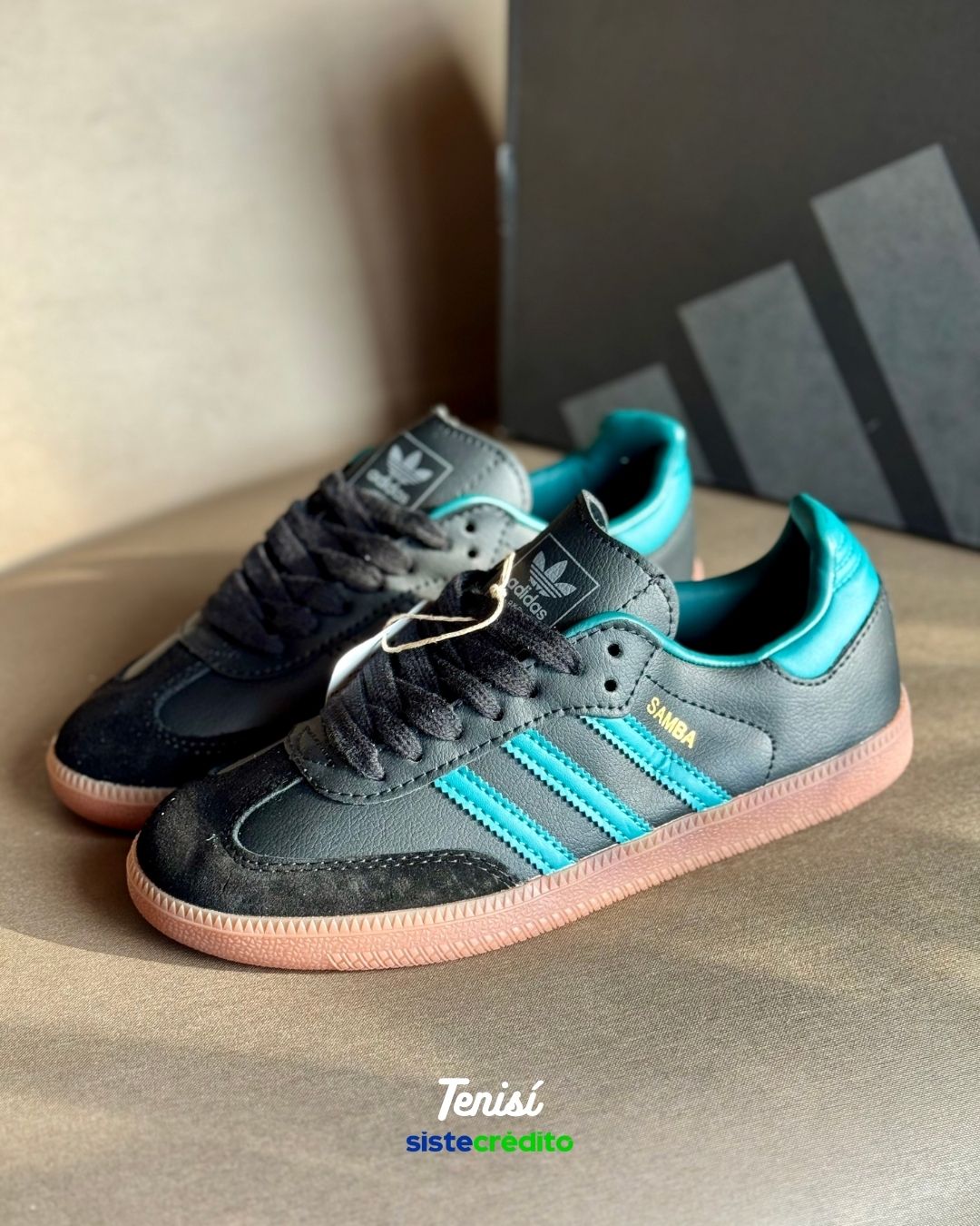 Adidas Samba OG “Blue Eyes”