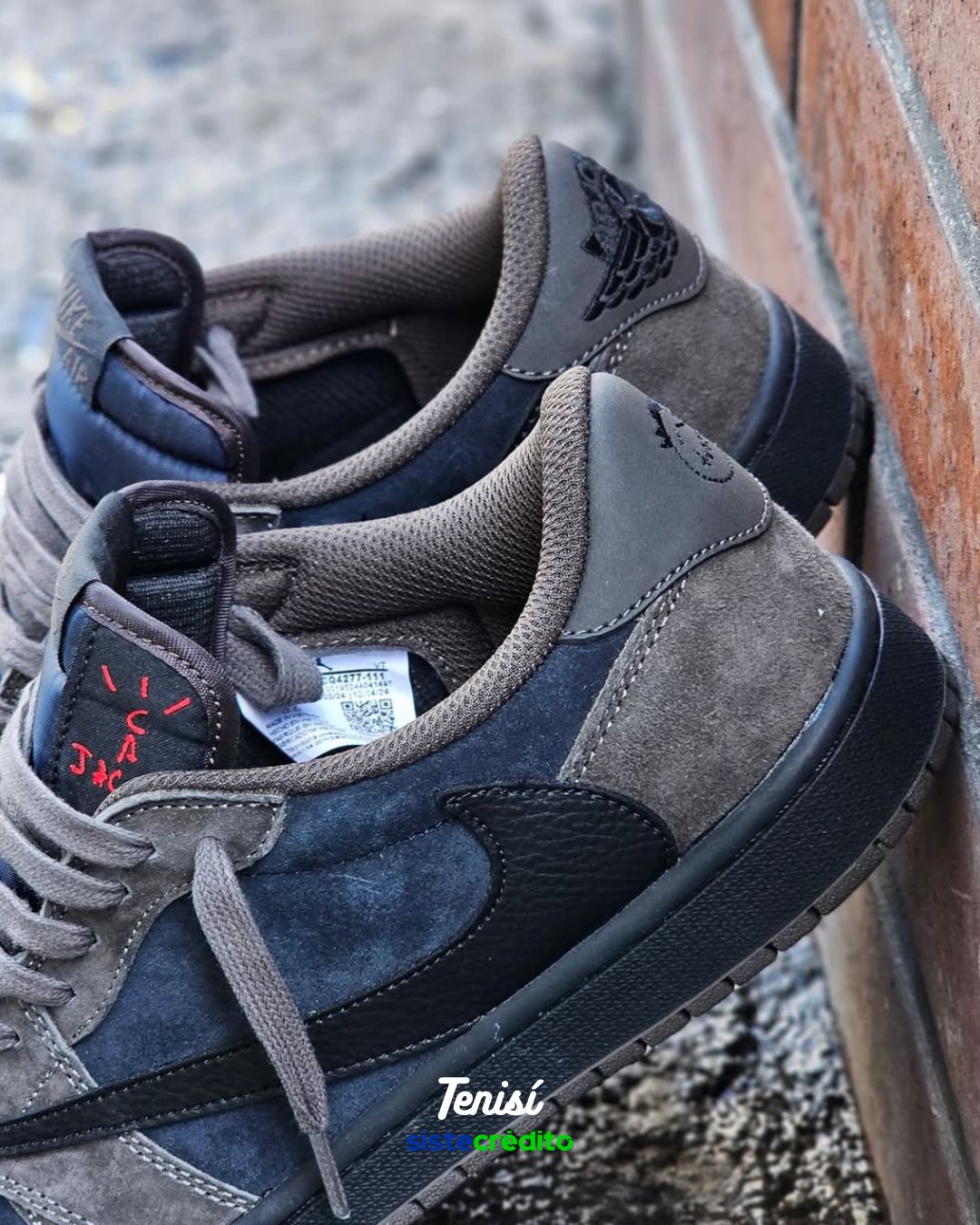 Air Jordan 1 x Travis Scott “CAFE"
