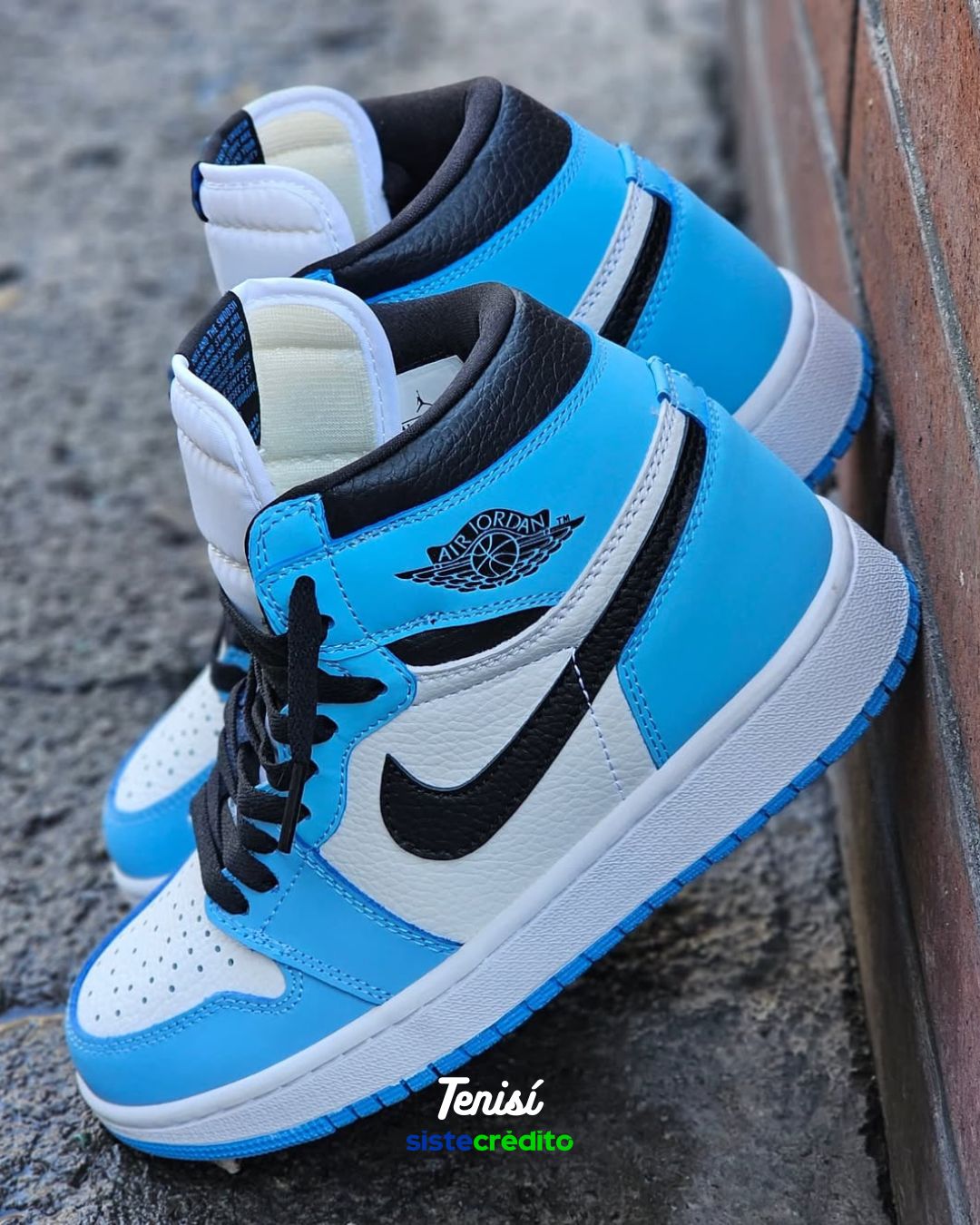 Air Jordan 1 “UNC”