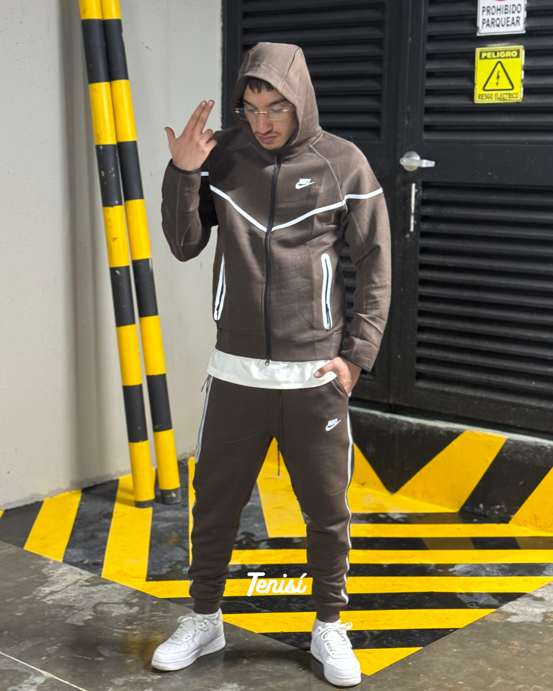 Nike Tech Fleece Tracksuit Reflective "Cafe"