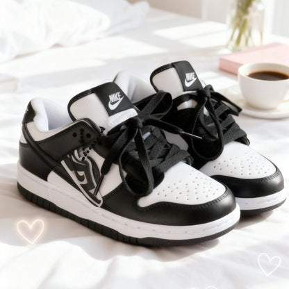 NIKE DUNK