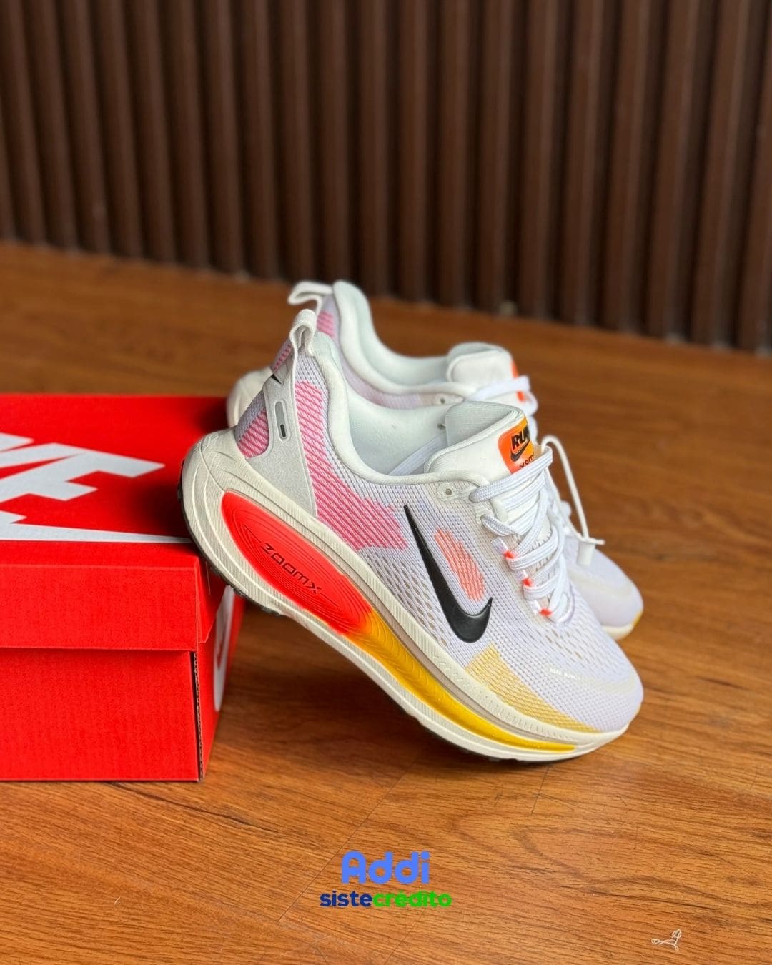 Nike Vomero 18 White/Orange